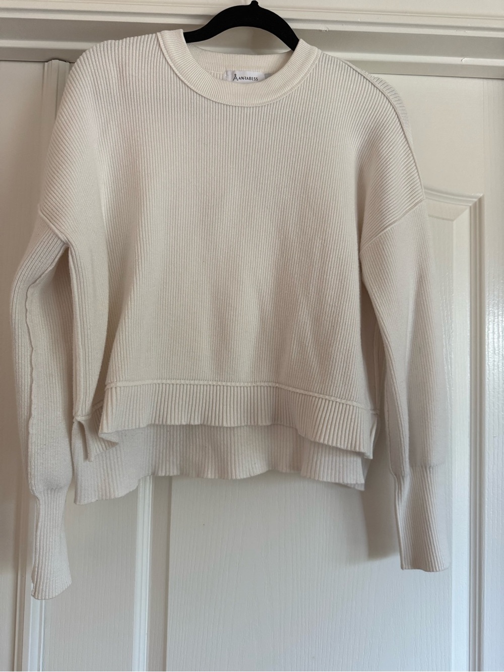 Classic Crewneck White cropped Sweater - Picture 6 of 9